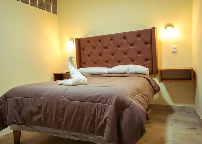 Hotel Casa Esteves *